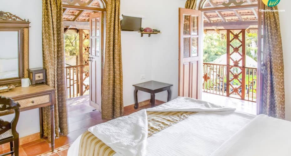 Romantic room in a gorgeous villa, 800 m from Baga beach, Goa 3
