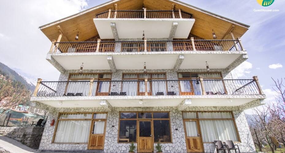 Rejuvenating stay with contemporary comforts, Manali 1
