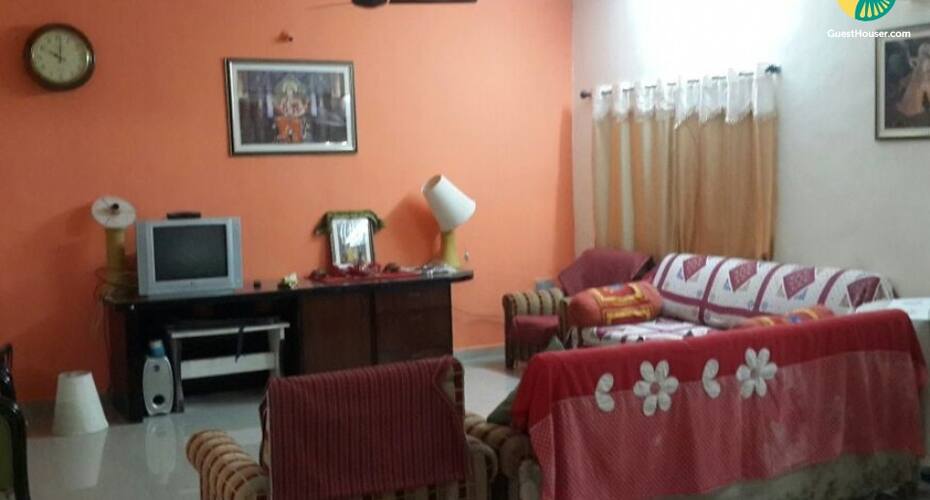 Pet-friendly 3-BR bungalow with an azure pool, Lonavala 3