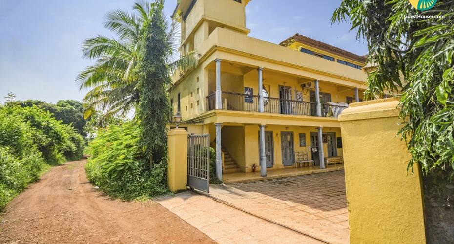Traditional abode for three, close to Morjim Beach, Goa 1