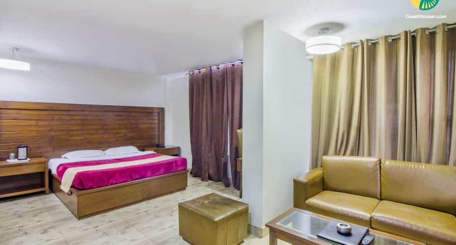 Gorgeous hideaway for a couple, 800 m from Tsug La Khang, Dharamshala 3
