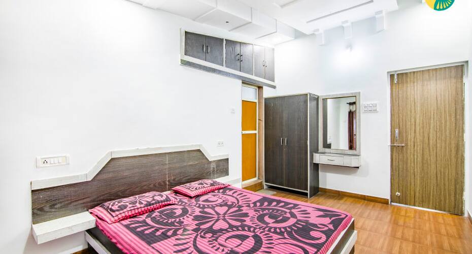 Cosy abode for three, close to Karla Caves, Lonavala 1