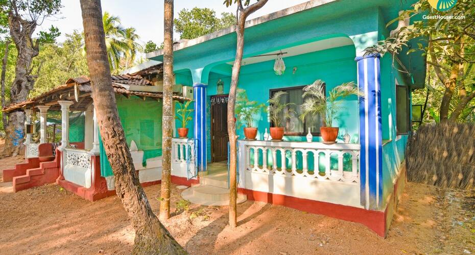 Charming 2-BR stay, 1 km from Anjuna Beach, Goa 4