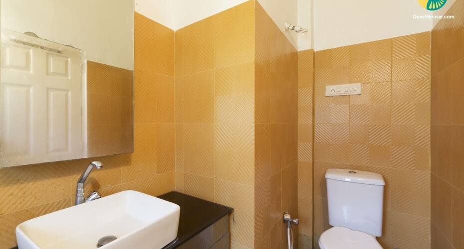 2-bedroom villa with a pool, 2.9 km from Anjuna Flea Market, Goa 2