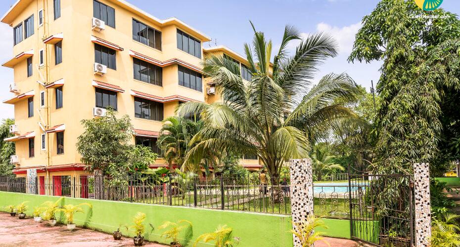 Blissful apartment with pool for 3, close to Vagator beach, Goa 1
