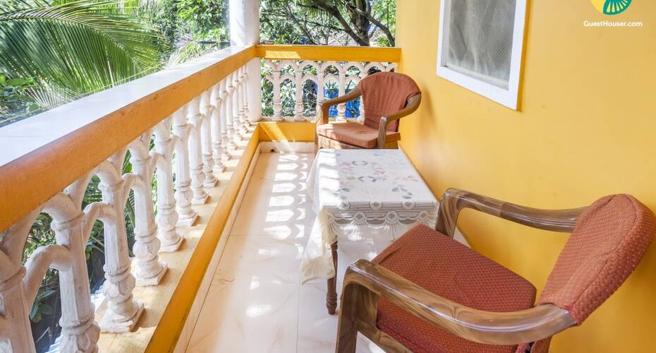Cheerful stay for a large group, 400 m from Benaulim Beach, Goa 2