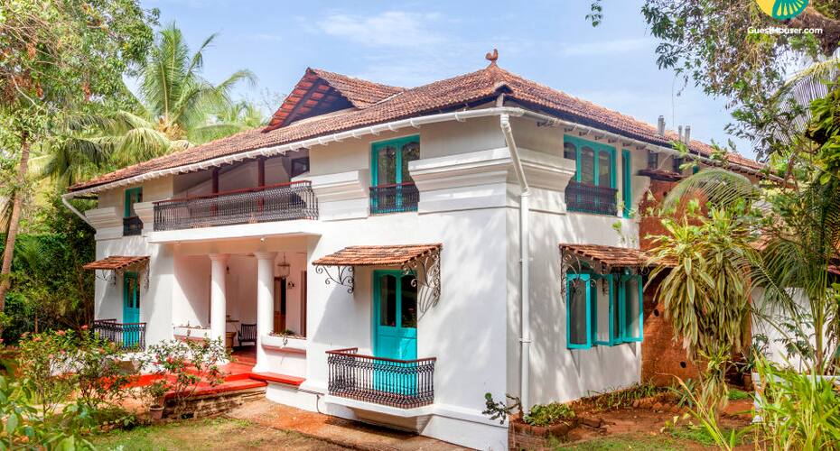 Opulent 8-BR cottage for a large group, located on Divar island, Goa 3