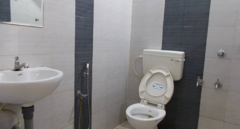 Mughal Heritage Inn, Perintalmanna 3