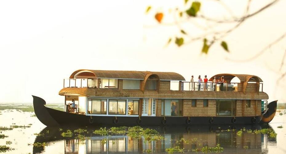 Leia Cruise, Alleppey 1