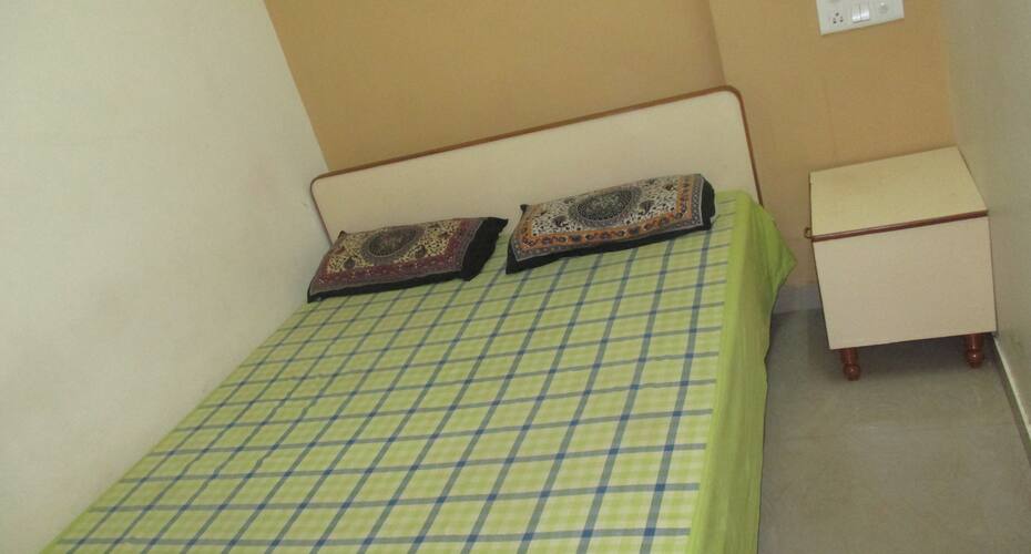 Sreenivas Service Apartments, Chennai 4
