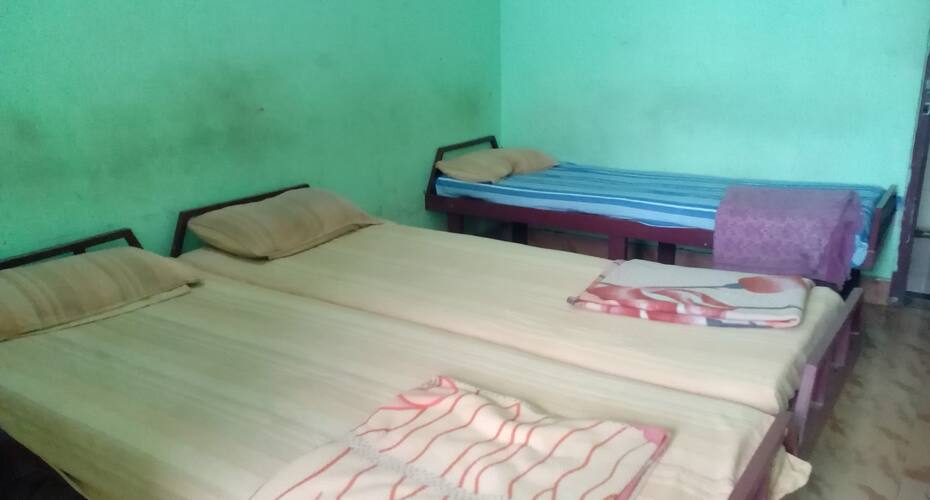 Surabhi Paradise Boarding &Lodging, Chamarajanagar 2