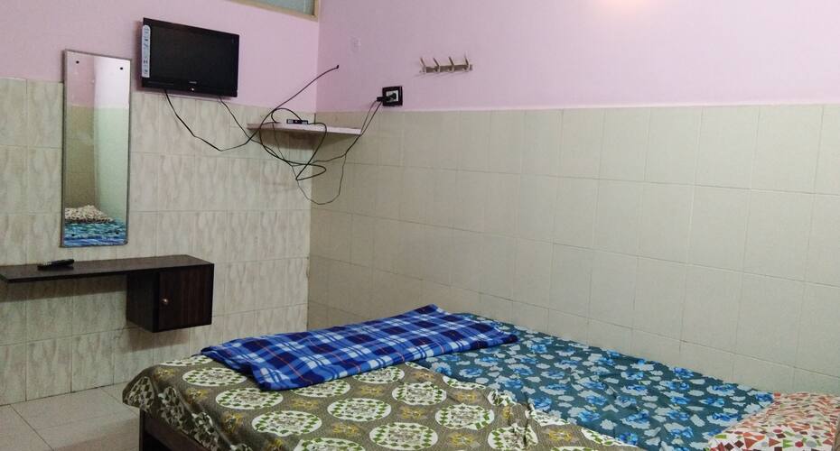 Sai Deluxe Lodge, Guntur 3