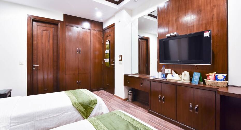 Treebo Trend Grd Inn New Delhi Book This Hotel At The - 