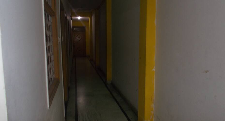 Hotel Taj Allish, Agra 2