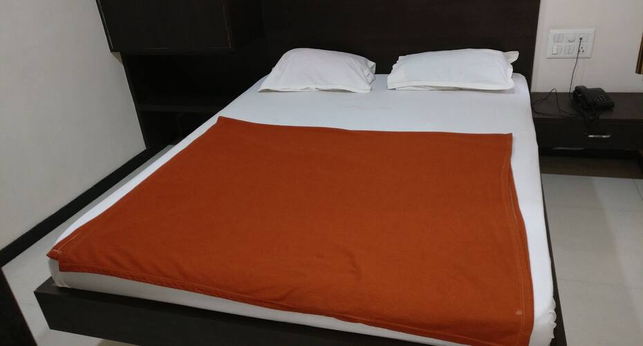 Brindavan Lodge, Hampi 2