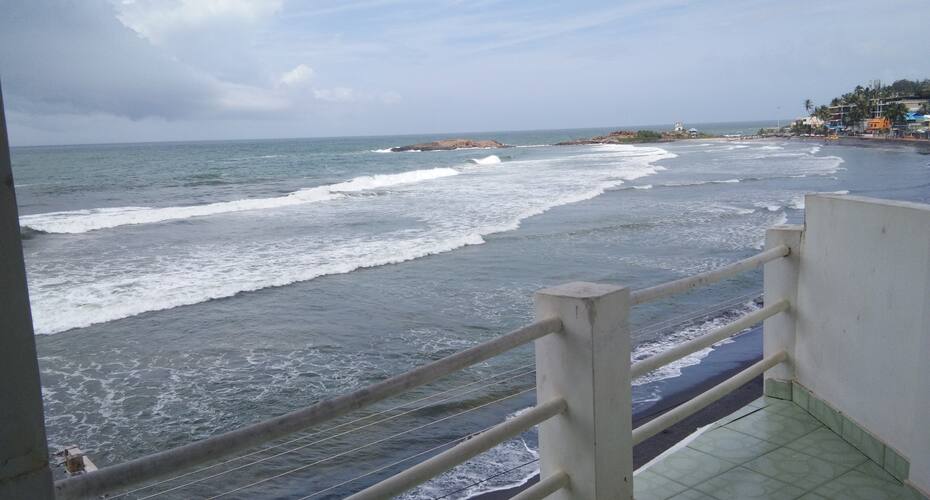 Light House Edge Beach Resort, Kovalam 2