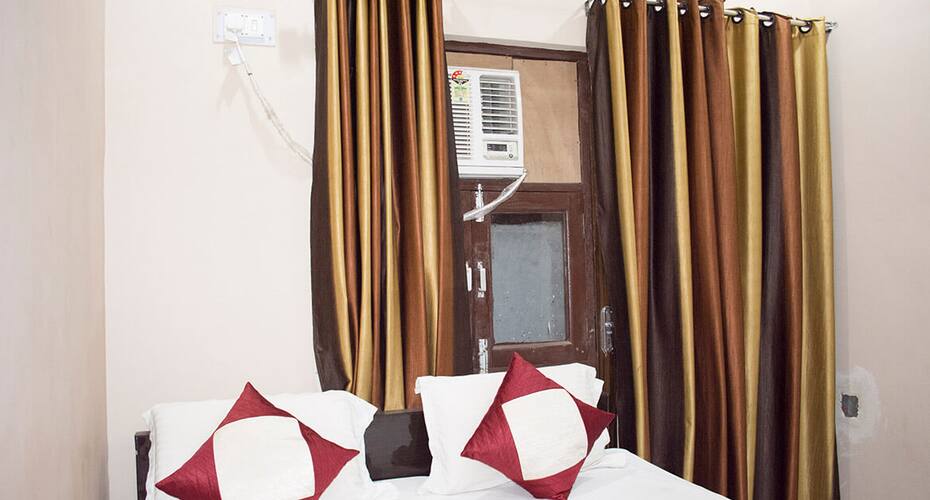Hotel Four Season Inn, Agra 3