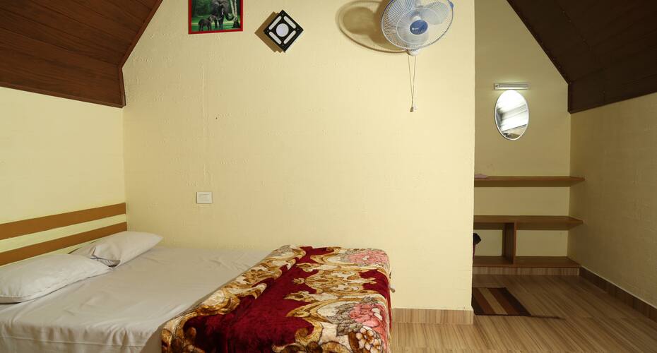 Gokulam Homestay, Munnar 3