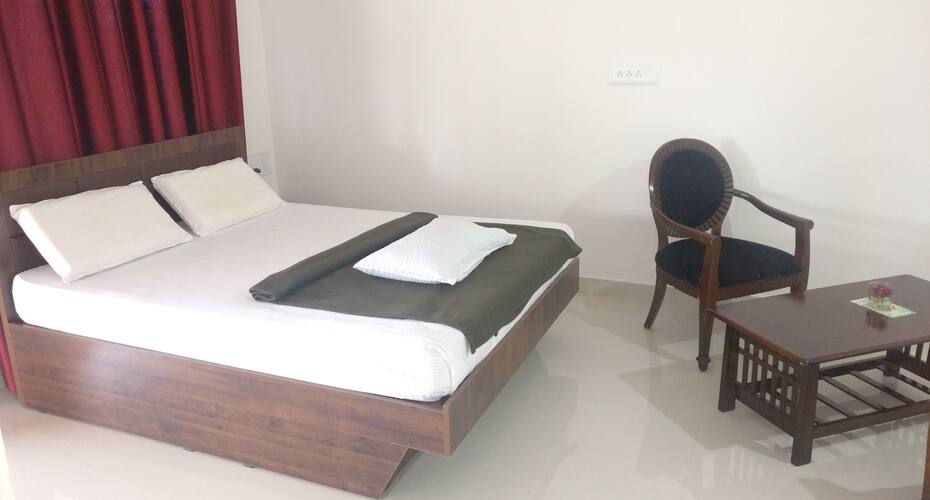 Bougain villea Home Stay, Chikmaglur 2