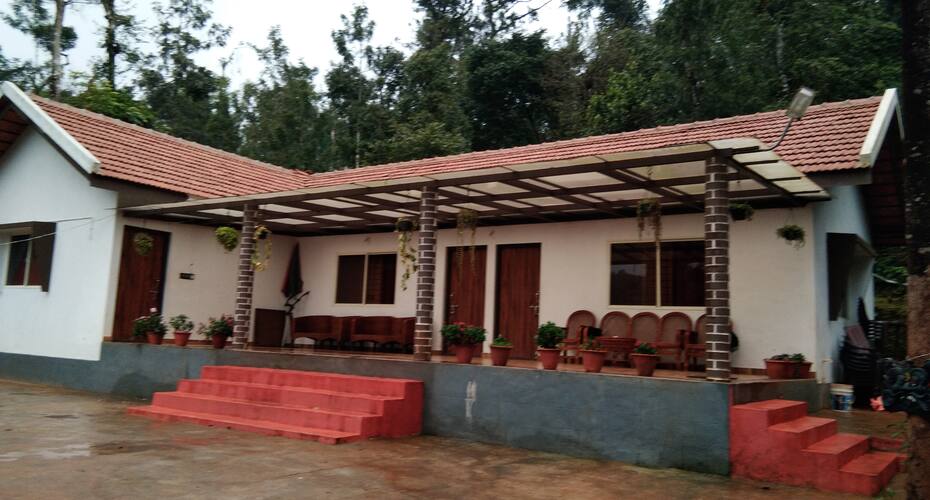 Timber Leaf Home Stay, Chikmaglur 1