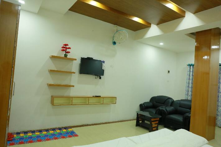 Khaleej Residency, Perintalmanna 5