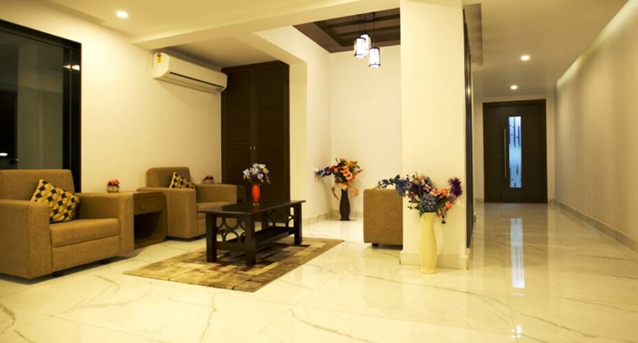 The Summit Luxury Service Apartment, Chennai 5