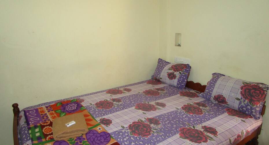 SIVAGANGA Guest House, Thiruvananthapuram 5