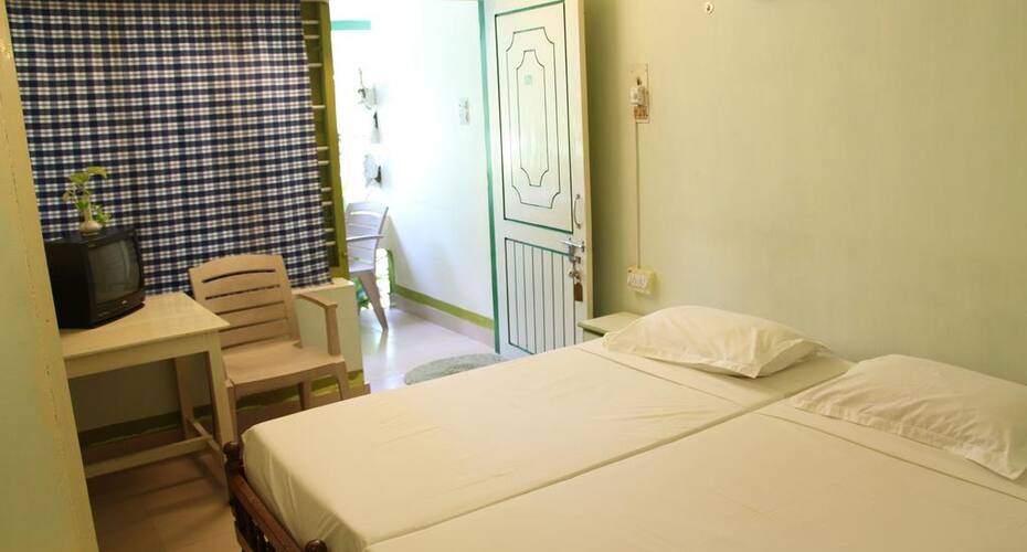 Johney Beach House, Kovalam 4