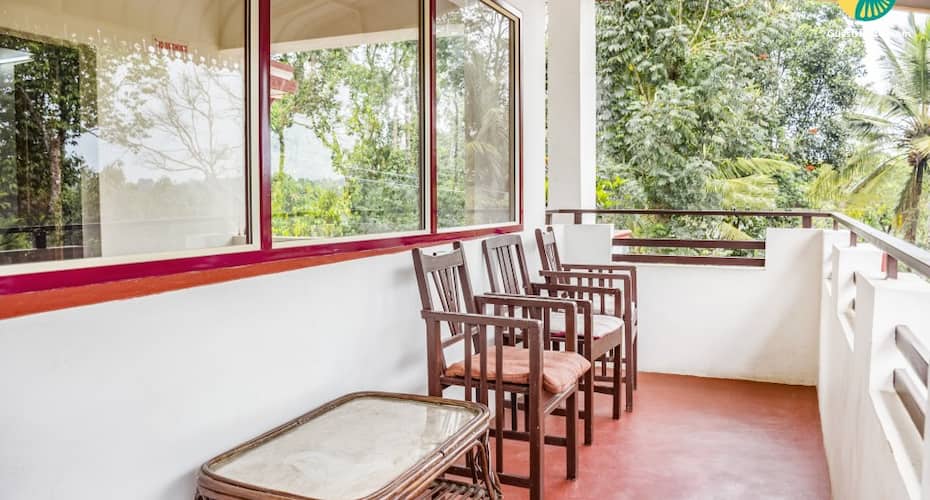 Cosy Homestay For A Large Group Or Family, Coorg 5