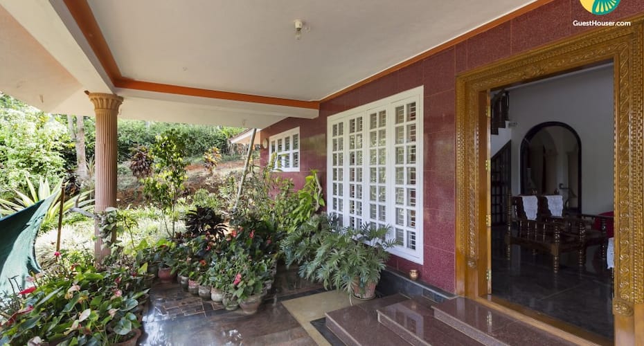 Welcoming Homestay With A Well-tended Garden, Coorg 5