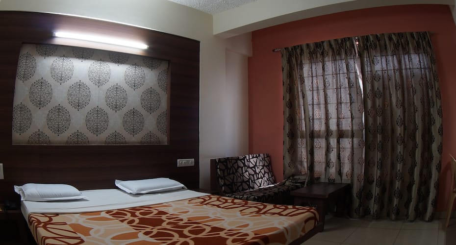 Hotel Shoven, Davanagere 1