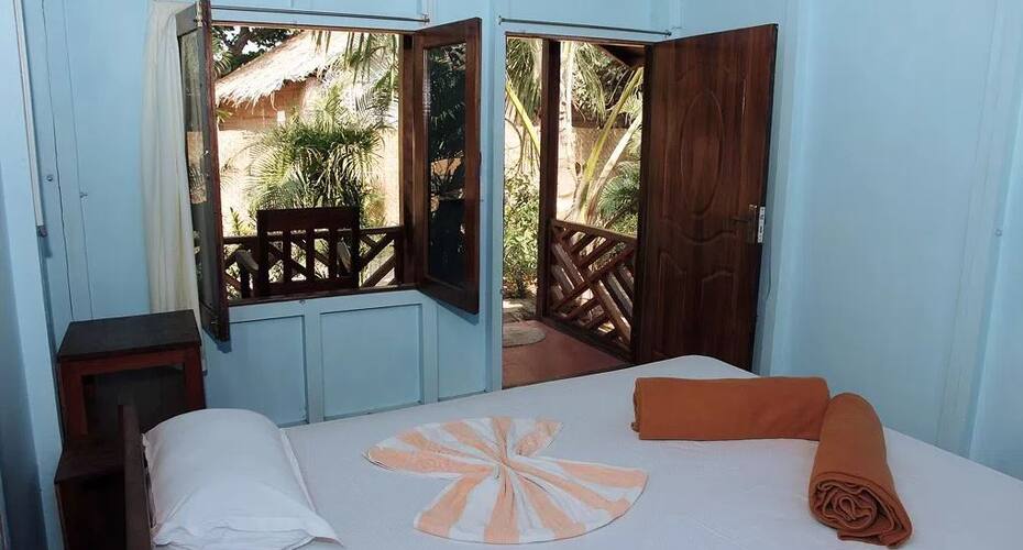 Sea Bird Beach Cafe & Cottages, Goa 2