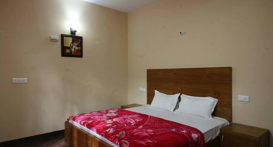 Red Inn Manali, Manali 2