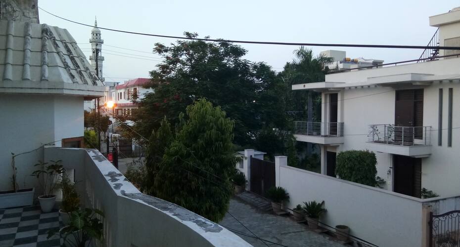 Aagaman Homestay, Agra 5