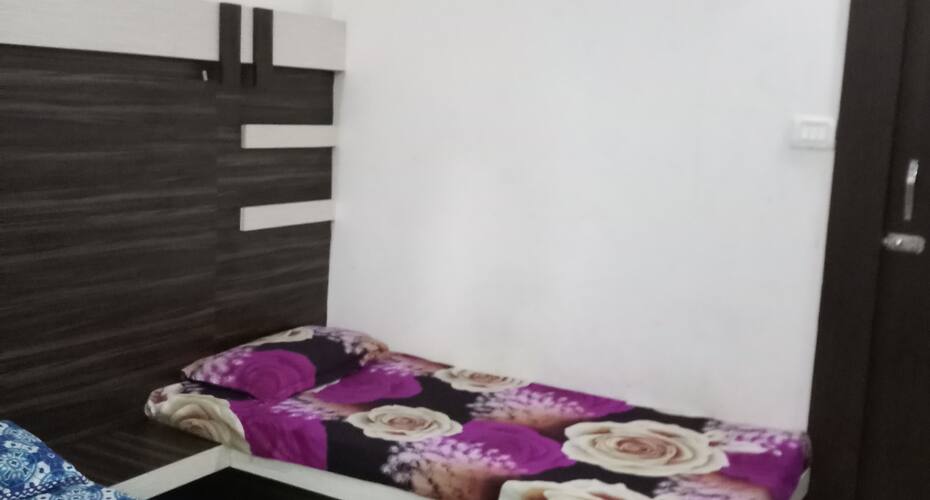 Shree Om Hotel, Haldwani 3
