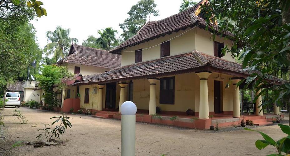 Narikulam Tharavad Heritage Homestay, Kochi 2