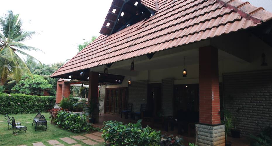 Lotus 418 Villa, Bangalore 4