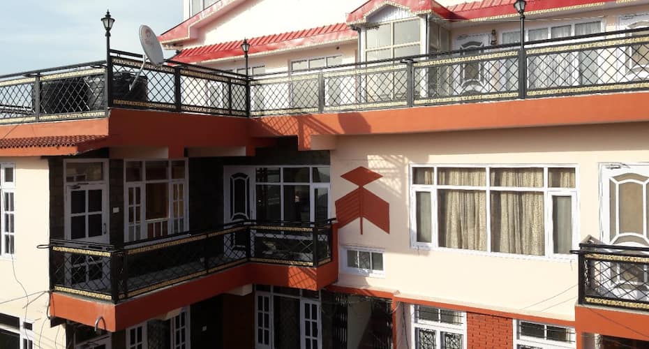 Dhanlakshmi apartment - Great Hotel Deals, Rooms & Services, Shimla 1