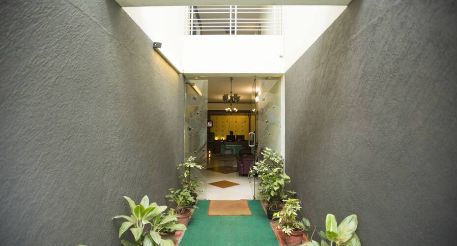Mint Queensway Suites, Bangalore 4