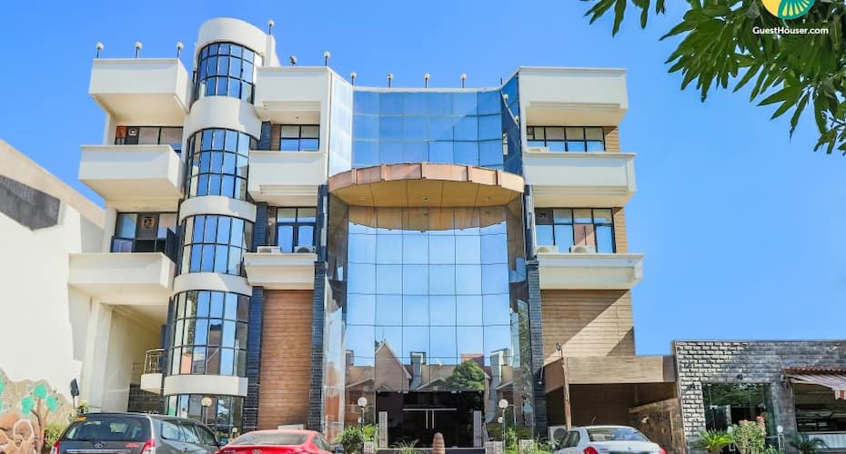 Restful stay for three, close to Albert Hall Museum, Jaipur 1