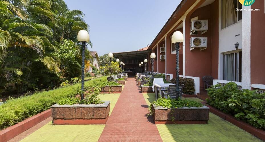 2-bedroom villa with a pool, 2.9 km from Anjuna Flea Market, Goa 5