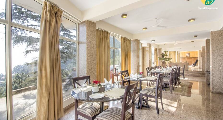 Well-furnished room for a weekend getaway, Dharamshala 5