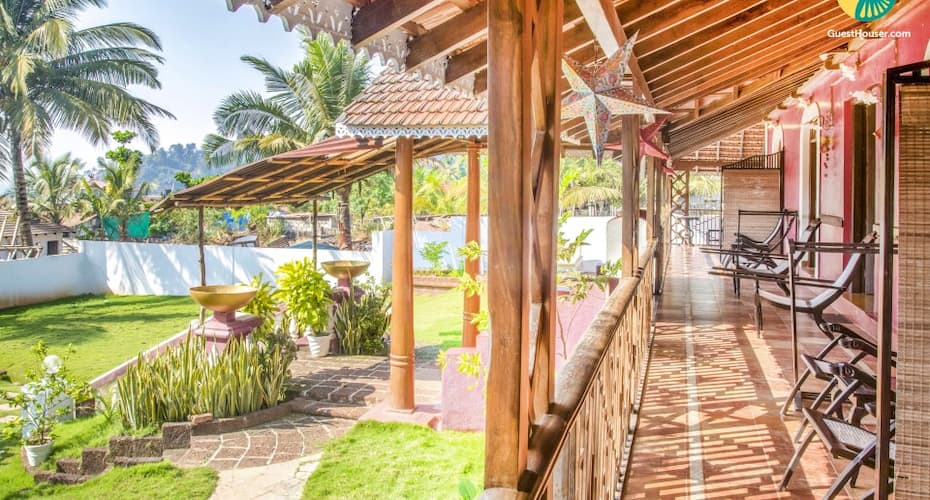 Romantic room in a gorgeous villa, 800 m from Baga beach, Goa 2