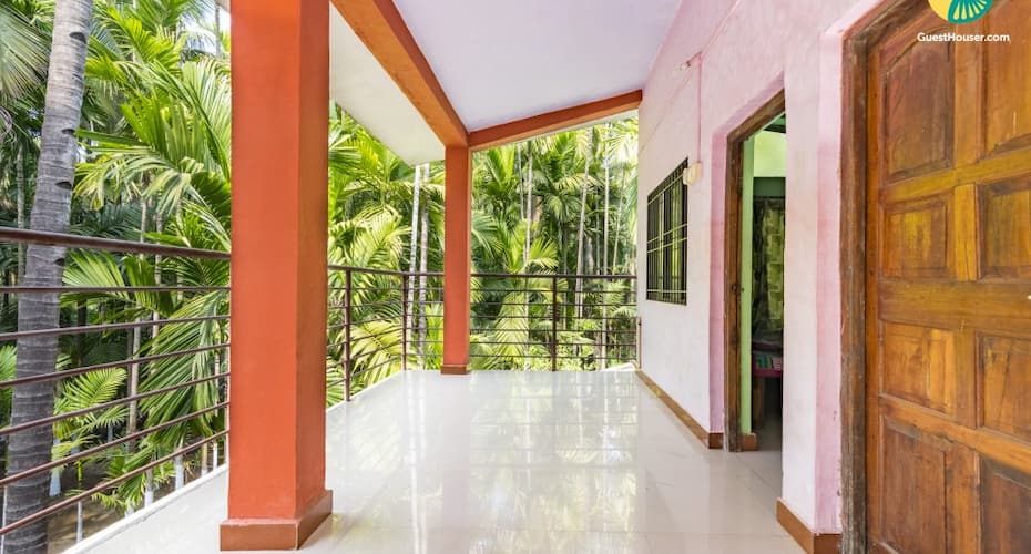 Rejuvenating stay for a backpacker, near Nagaon Beach, Alibaug 3