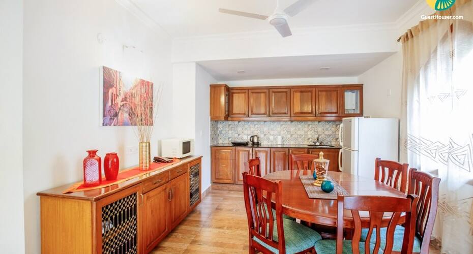 Lavish 4-BR villa with a private pool, 850 m from Sinquerium Beach, Goa 5