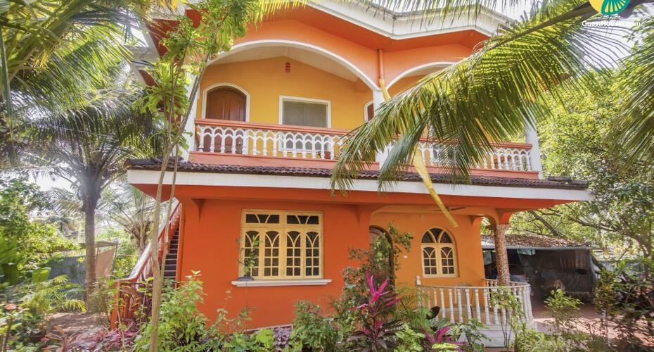 Cheerful stay for a large group, 400 m from Benaulim Beach, Goa 1