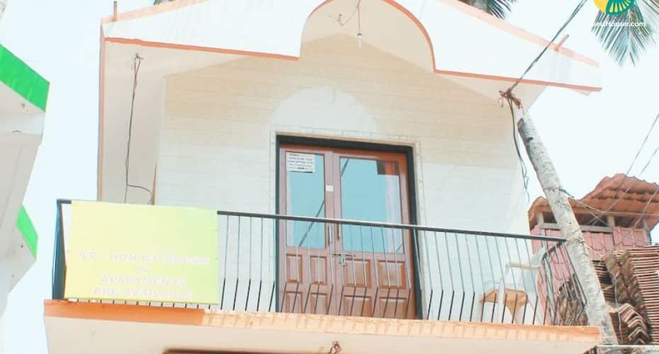 Capacious apartment for a small family, walking distance from Baga beach, Goa 2