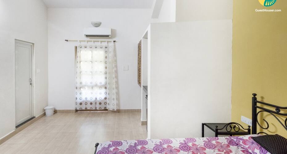 Comfortable stay for three, near Calangute Beach, Goa 4