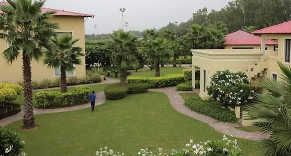 Red Hut Resort, Ambala 5