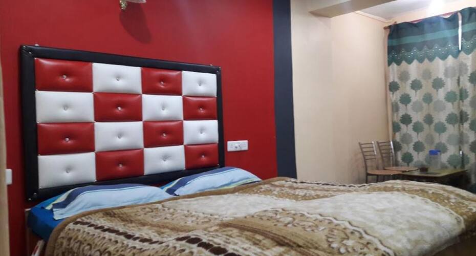 Hotel Monson, Srinagar 4